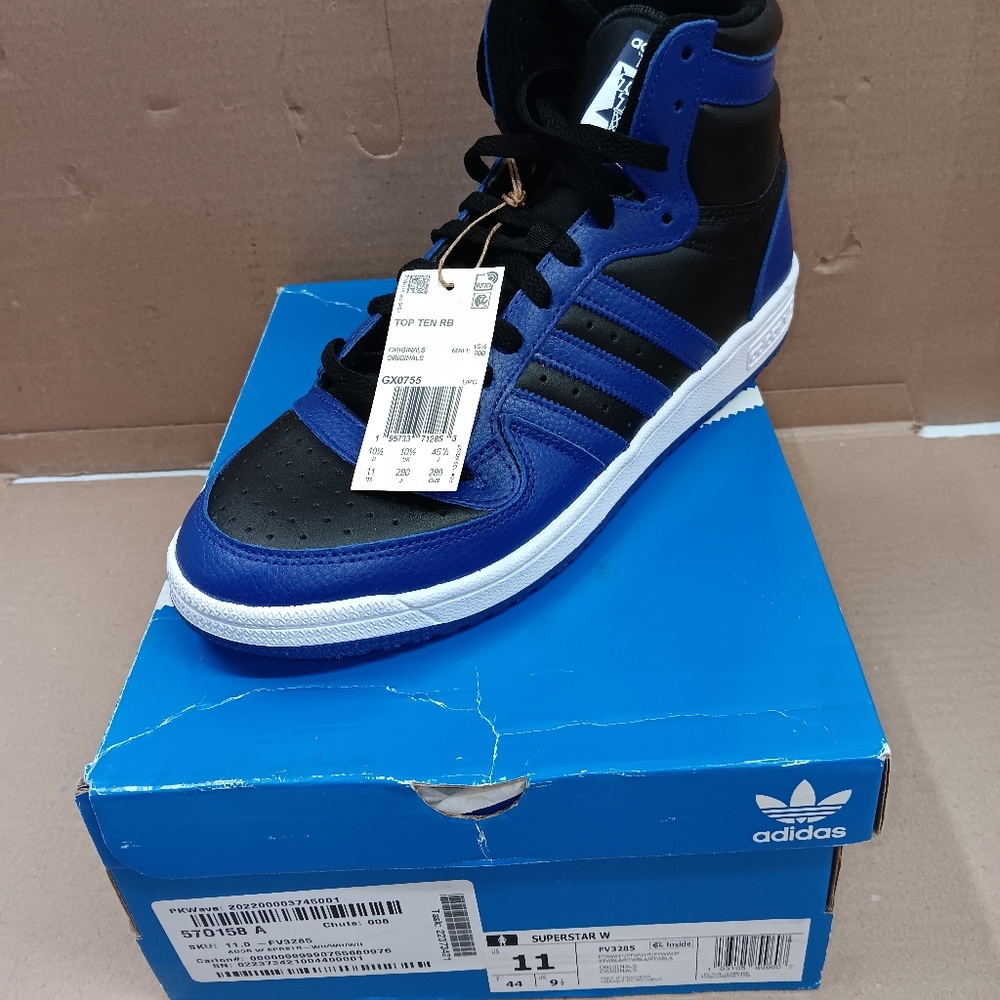 ADIDAS Hi Top Sneakers